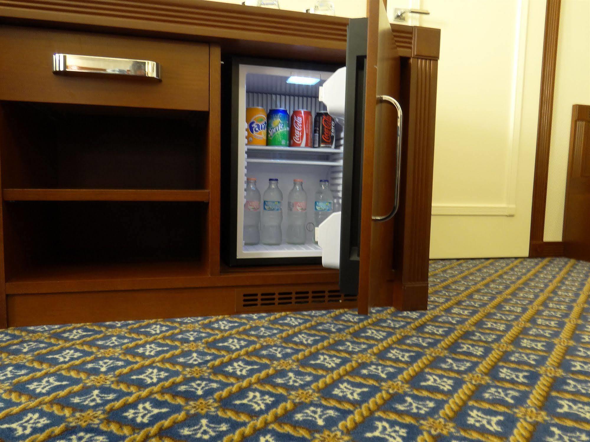Centrum Hotel Debrecen Luaran gambar